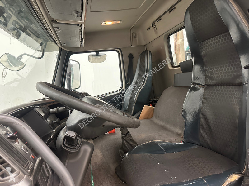 شاحنة Volvo 420 - 8x4