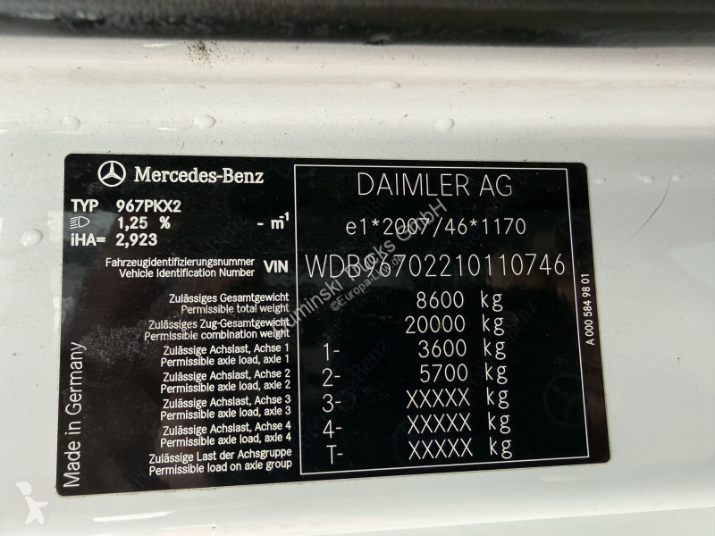 Mercedes 818 Hegla Glasreff truck