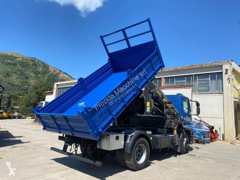 شاحنة Iveco