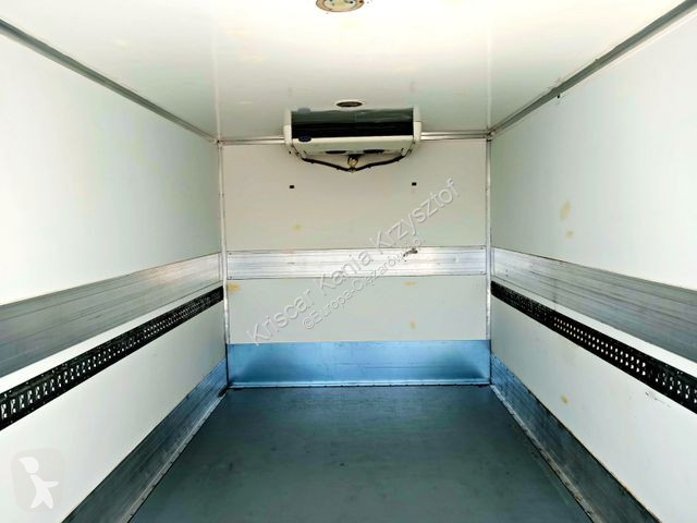 Камион DAF 210  Izoterma Xarios 500 cold store
