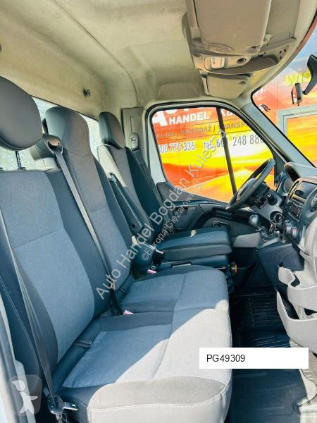 Лекотоварен автомобил Renault T35