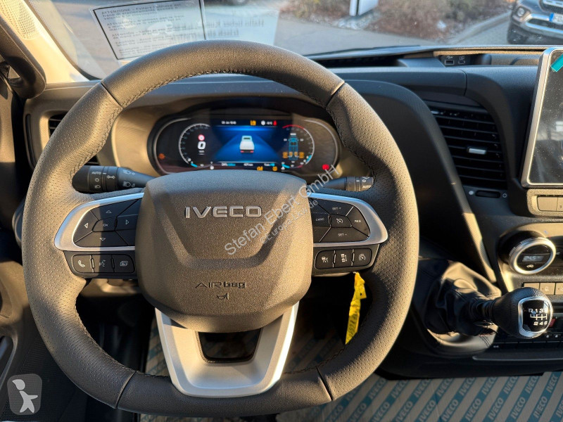 شاحنة Iveco 60C18 H 3-S.-Kipper *R3.450mm*2xAHK*