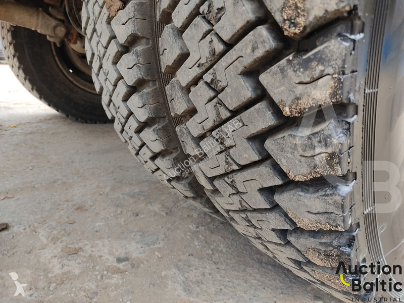 شاحنة Iveco 110-17