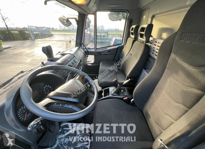 شاحنة Iveco