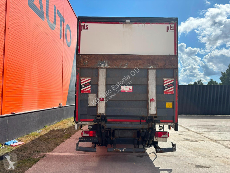 شاحنة Scania P 320 4x2 BOX =7578 mm