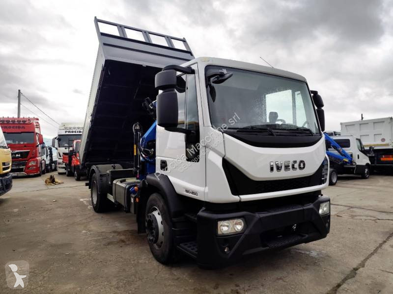 شاحنة Iveco