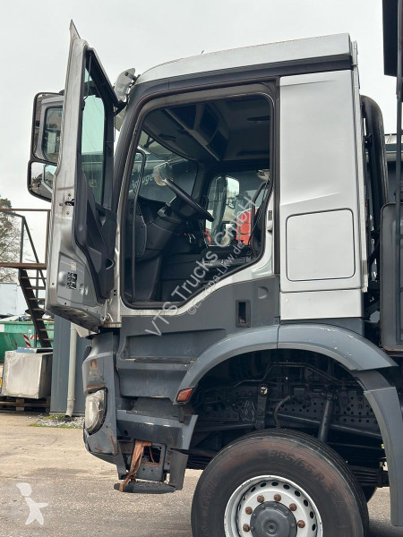 Camion Mercedes 4148AK BB 8x8 Kipper 33m³ 3x...