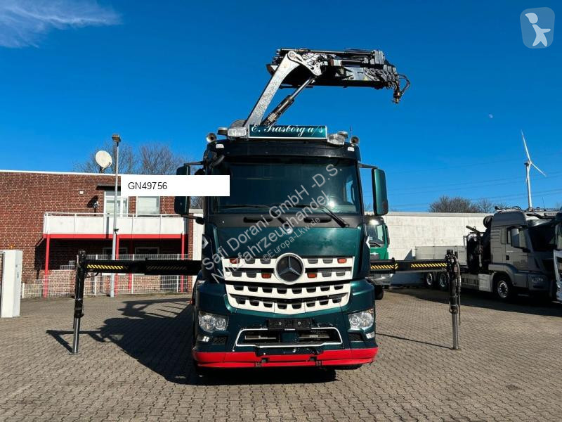 شاحنة Mercedes 302