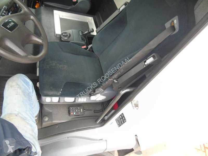 شاحنة MAN 12.250 + EURO 6