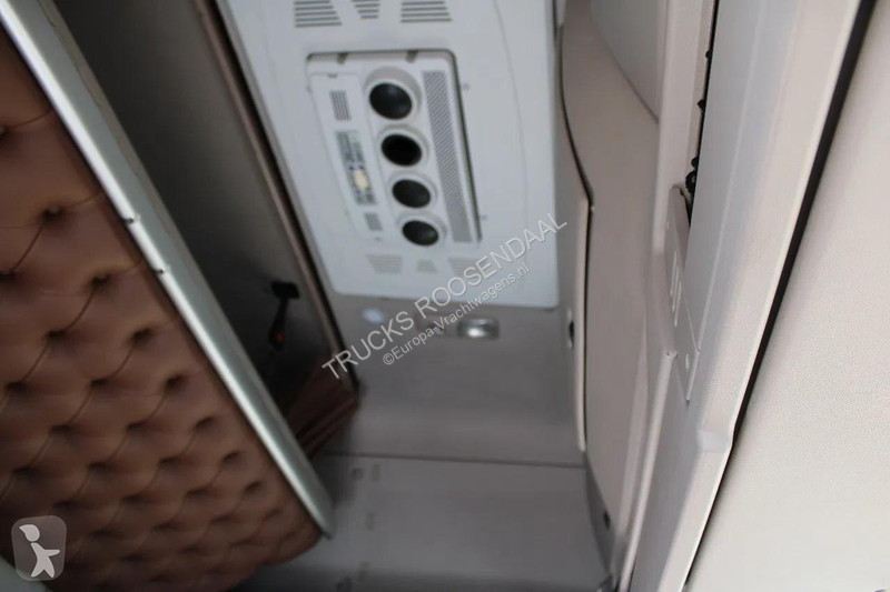 شاحنة DAF 370 FA 370 + euro 6 + ssc + full option