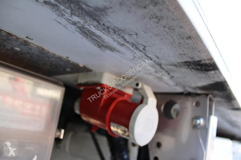 شاحنة Mercedes 1924 + THERMO KING 1200 + LIFT +...