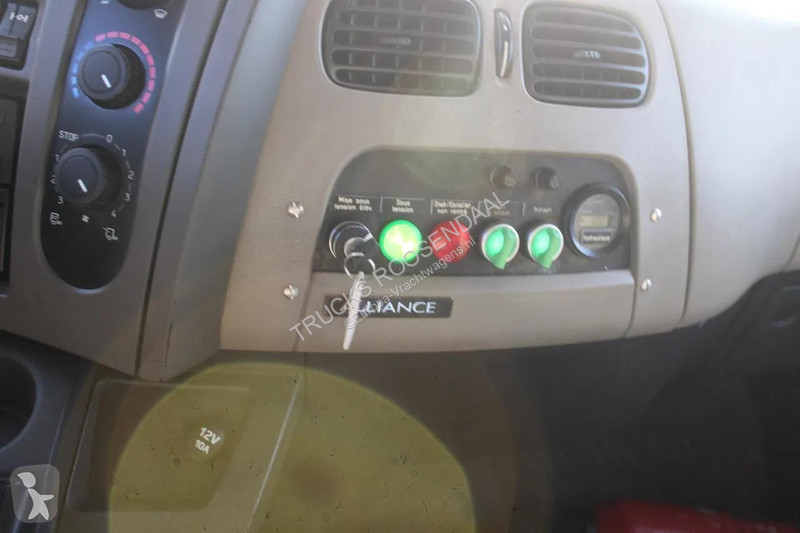 شاحنة Renault 220 + 14METER + EURO 5
