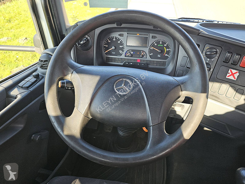 شاحنة Mercedes ATEGO 818 TECHAU WHINCH RAMPS