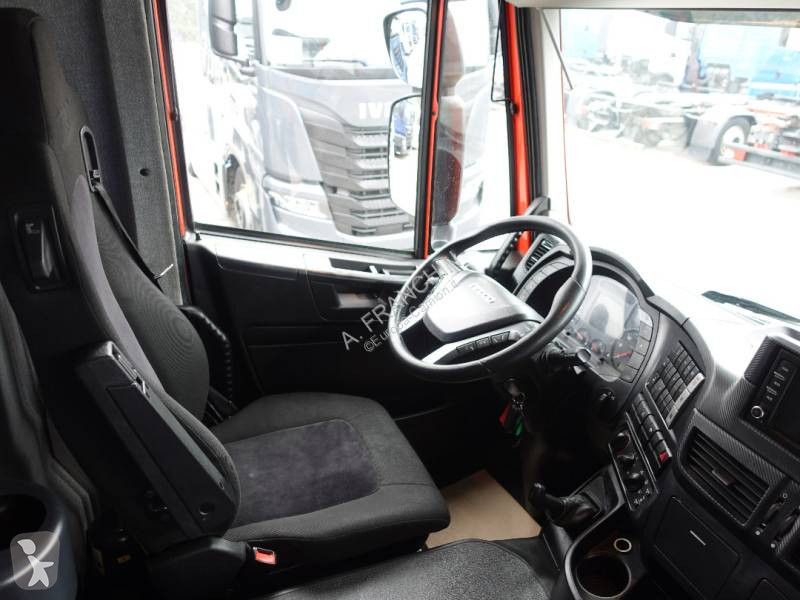 شاحنة Iveco