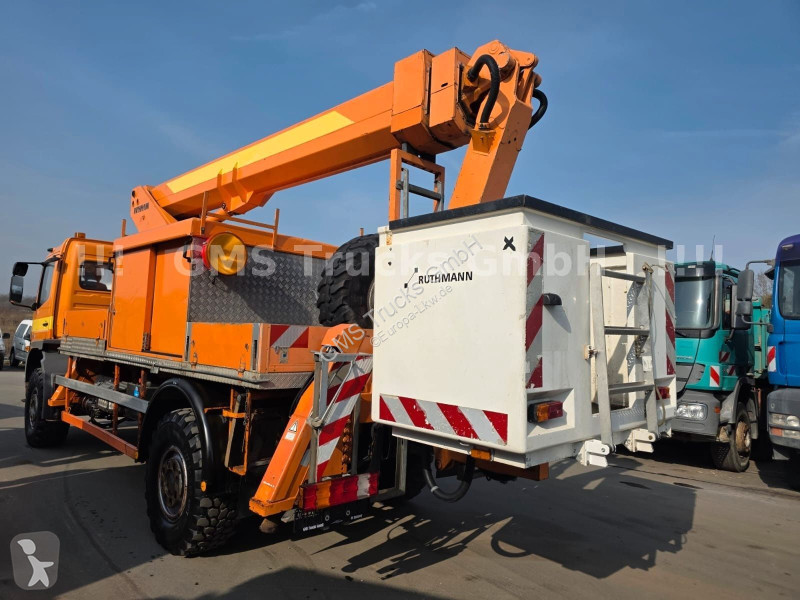 شاحنة Mercedes 1318 /4X4 ALLRAD/Isolatin/23m...