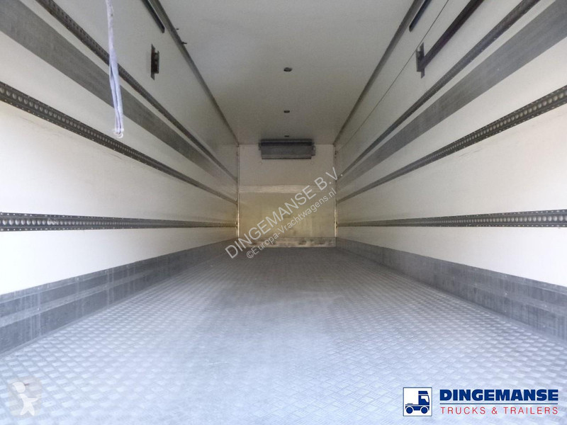 شاحنة Mercedes 2533 RHD 6x2 Thermoking T1000R...