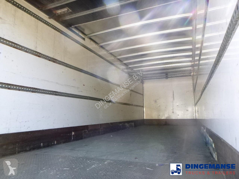 شاحنة Iveco 180E25S RHD 4x2 Euro 6 Closed box