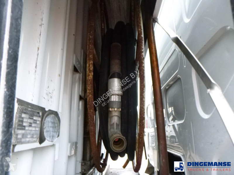 شاحنة Renault 220 dci 4x2 fuel tank 10.5 m3 / 4...