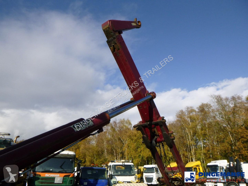 Lastbil Volvo 6x2 Euro 5 AJK container hook 20t