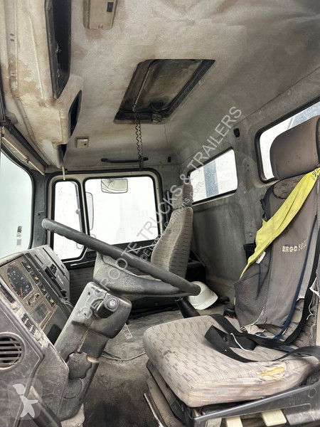 Camion MAN 19.273