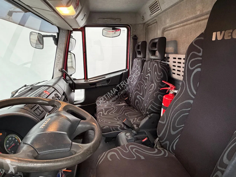 شاحنة Iveco EuroCargo 120 E22