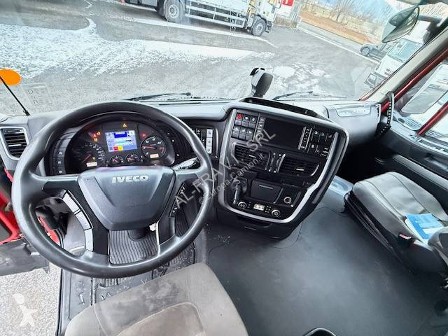 شاحنة Iveco