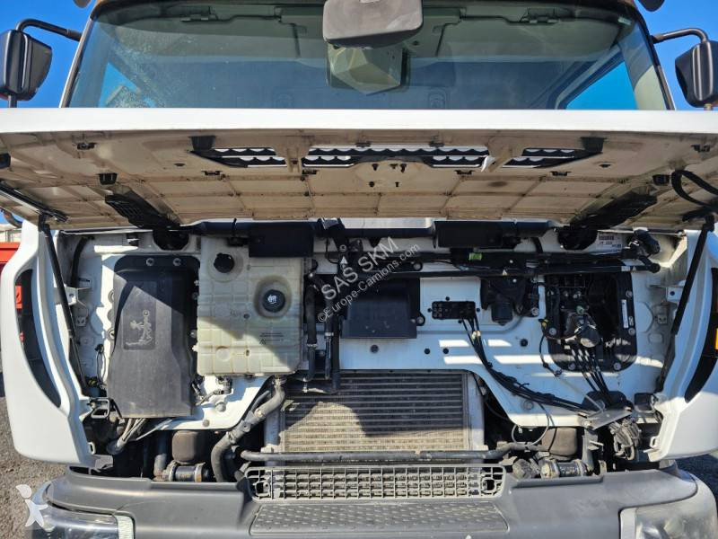 Engin de voirie Renault