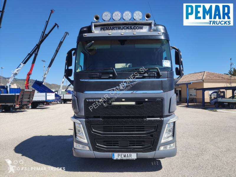 شاحنة Volvo