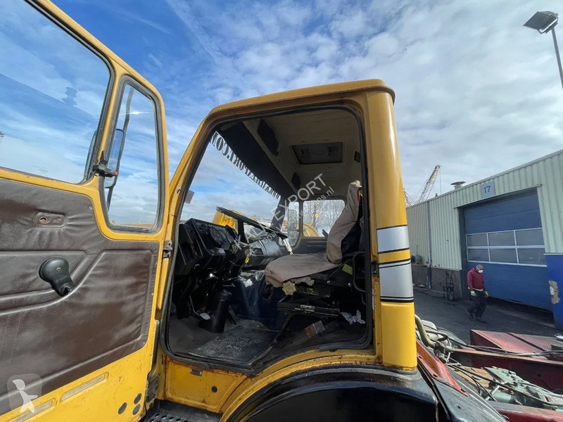 شاحنة Mercedes SK V8 Heavy Duty Chassis 6x4 V8...