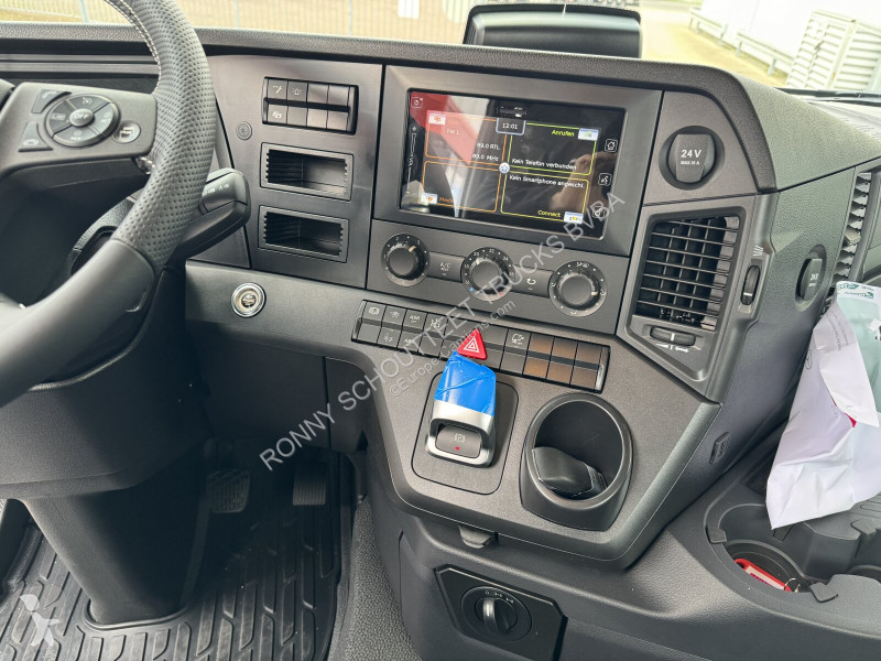 شاحنة Mercedes Arocs 4148 K 8x4/4 Arocs 4148 K...