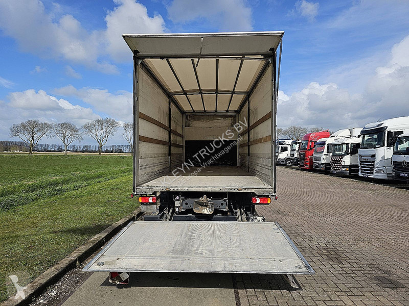 شاحنة Volvo FL 240.14 MANUAL AIRCO LIFT
