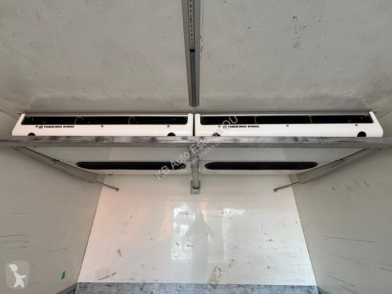 شاحنة Mercedes 1830 4x2 THERMOKING UT1200 / BOX...