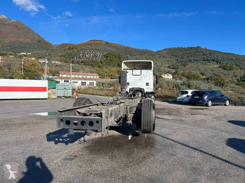 شاحنة Iveco
