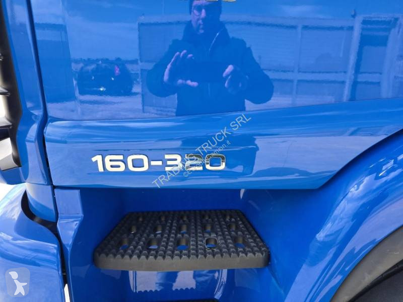 شاحنة Iveco