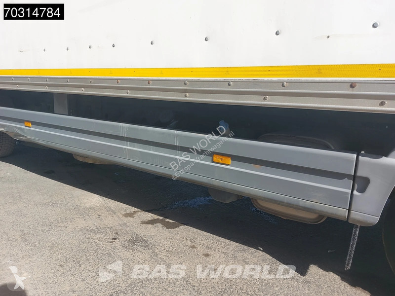 شاحنة Mercedes 1322 4X2 13tonner 1500kg...