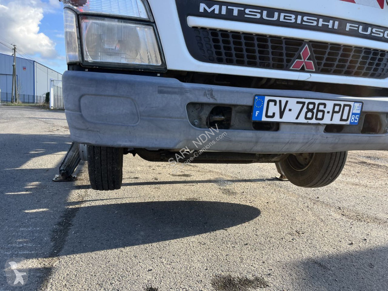شاحنة Mitsubishi