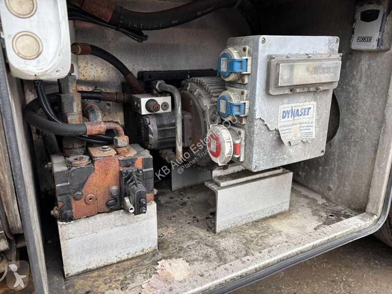 شاحنة Volvo 750 6x4 GLOBE XL / RETARDER /...