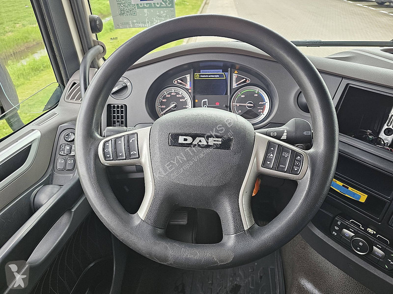 شاحنة DAF 480 FAR