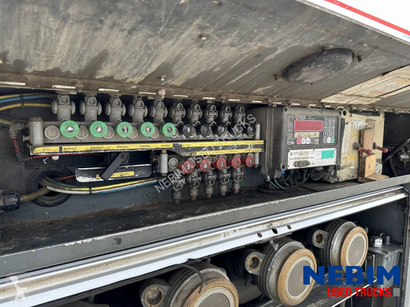 شاحنة Volvo 400 6x2 - STOKOTA 19.000Ltr Fuel /...