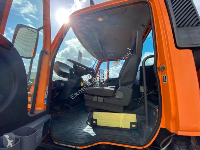 شاحنة Unimog 405/10 4x4...