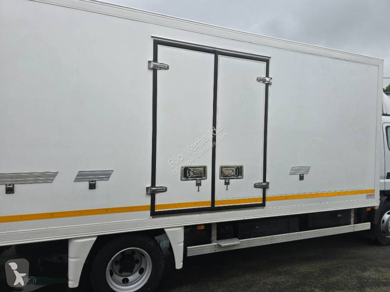 Camion Mitsubishi Fuso