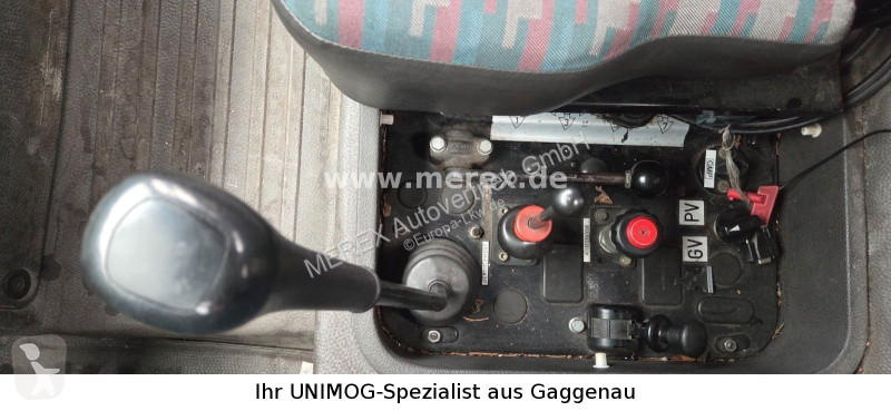 شاحنة Unimog U1550L37/214