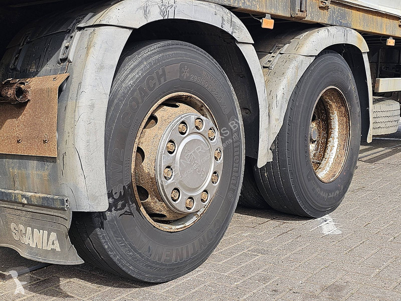 شاحنة Scania 94.260 6X2 HIAB CRANE