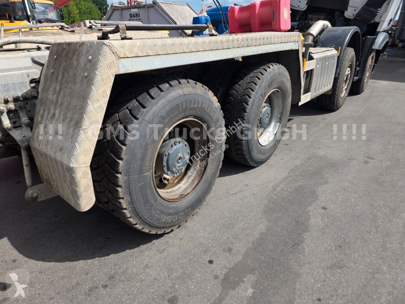 شاحنة Mercedes 4142 / 8X4 / 41ton Chassis /