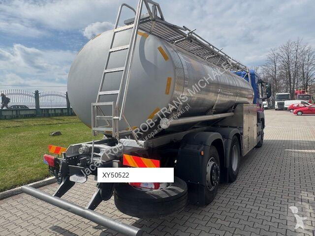 Vrachtwagen  26 400