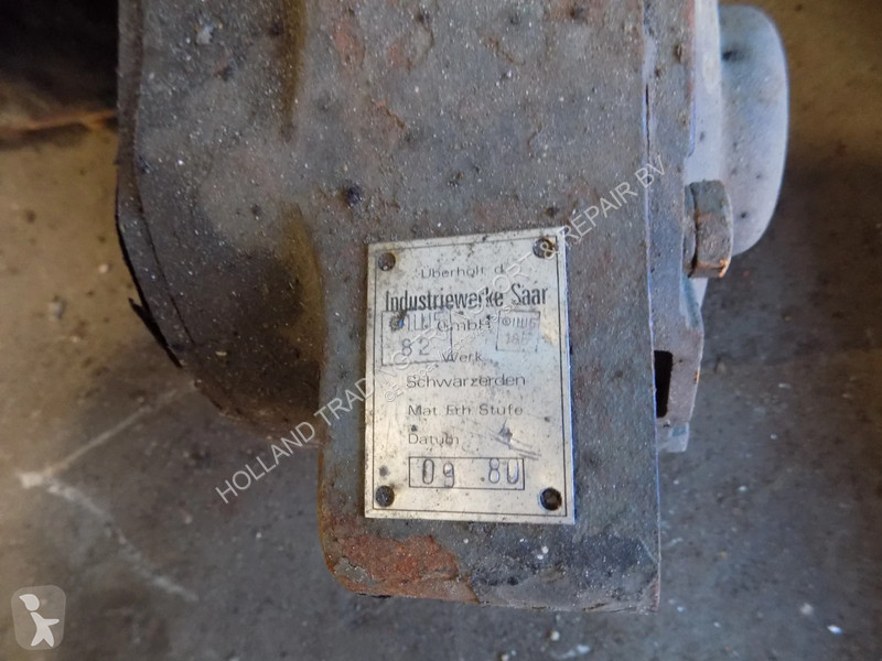 Vrachtwagen Mercedes 403 motor/versnellingsbak...