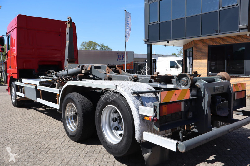 شاحنة DAF 105460 * MANUAL * CONTAINER * 6X2 *...