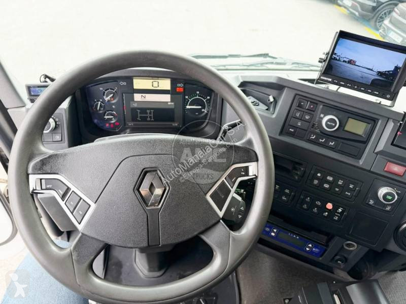 Камион Renault 430.26 DTI 11