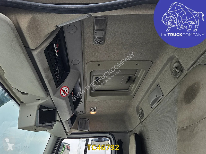 شاحنة Renault 320