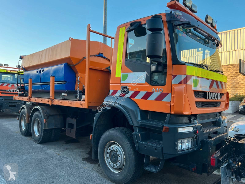 شاحنة Iveco...